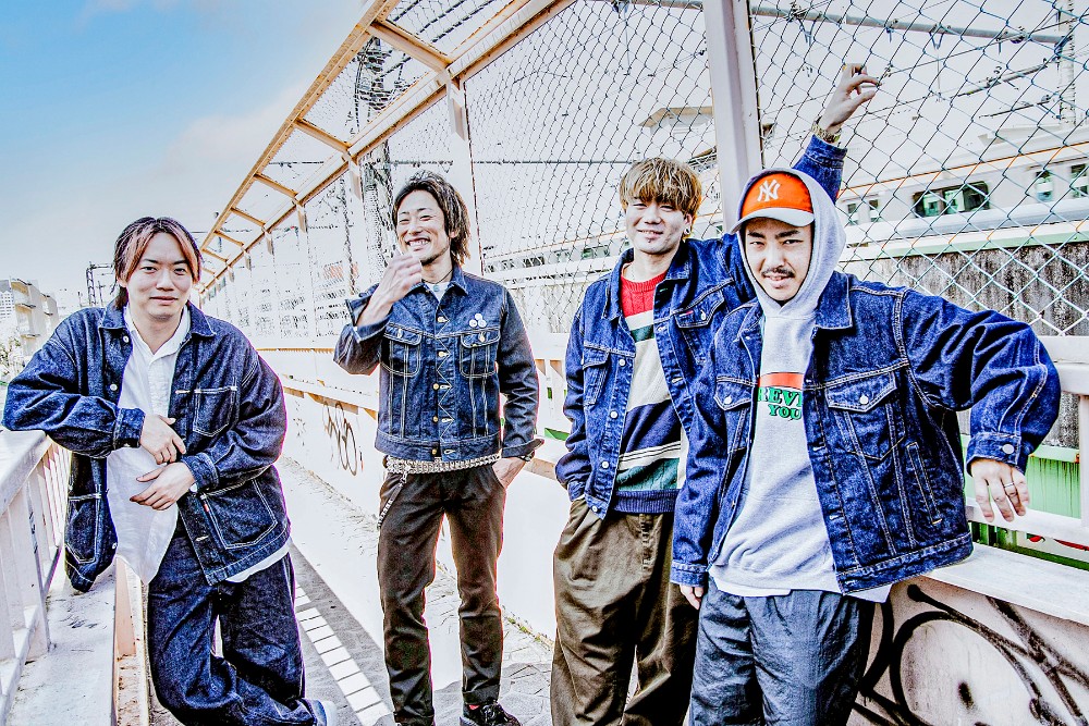 フェス(4)（エバヤン）